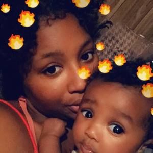 Meet your Posher, Myra